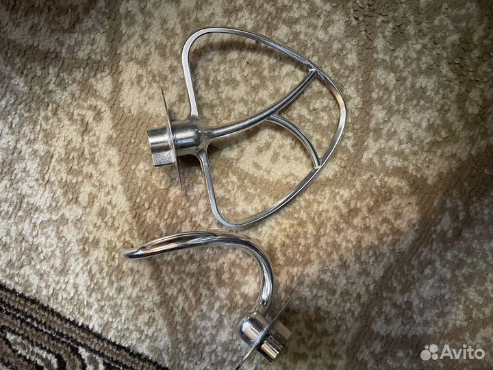 Кухонная машина (миксер)