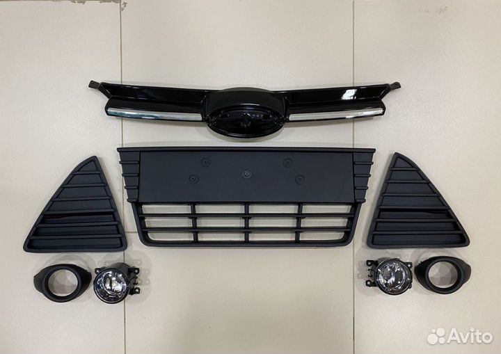 Решётка бампера Ford focus 3