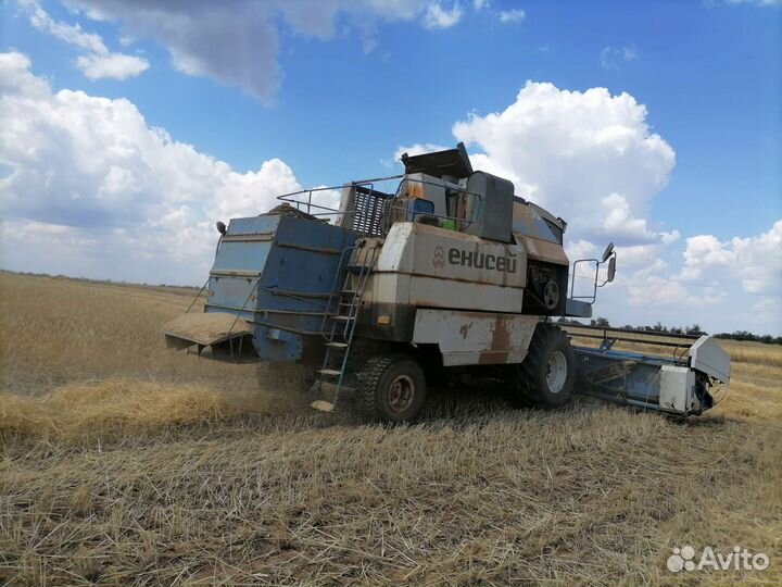 Комбайн Агромаш Агромаш 3121 (Енисей-950), 2008