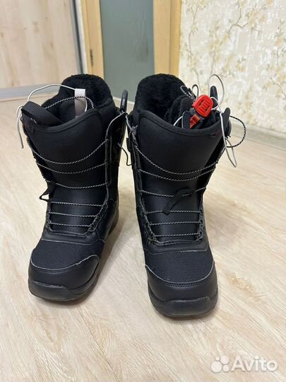 Сноубордические ботинки женские 38 размер