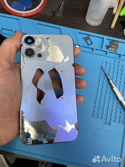 Ремонт Apple, iPhone, iPad, Macbook