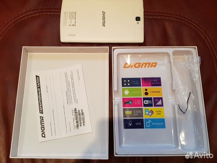 Планшет Digma Plane 7004 3G