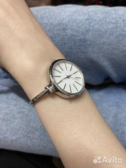 Продам часы