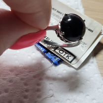 Кольцо серебро с ониксом. Новое