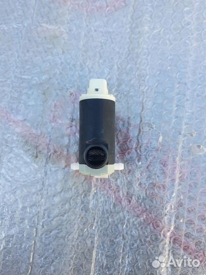 Моторчик омывателя фар Kia Ceed 2 2006-2018