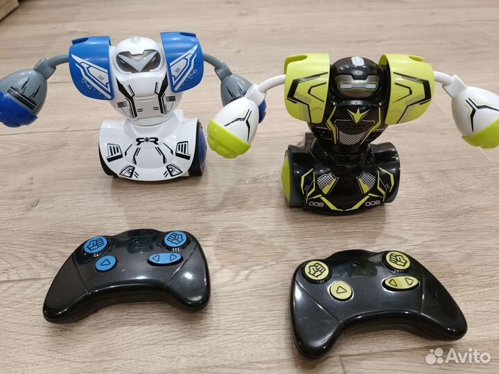 Робот Silverlit Робокомбат