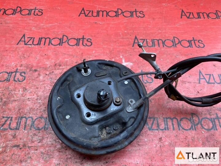 Ступица задняя левая toyota raum