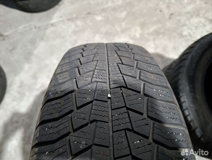 Gislaved C 400 215/65 R16
