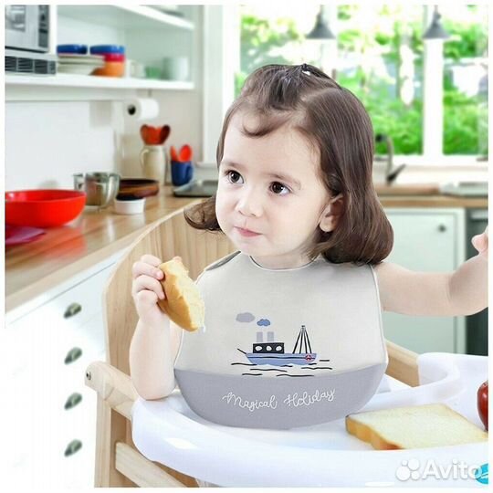 Нагрудник силиконовый+с рукавами Mothercare