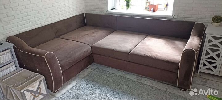 Диван угловой
