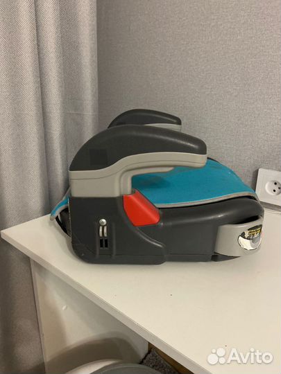 Автокресло бустер peg perego