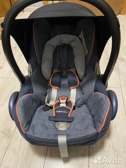 Автолюлька maxi cosi cabriofix
