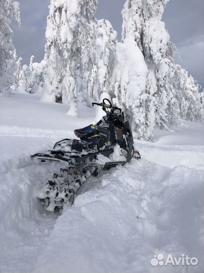 Снегоход Polaris Axis PRO-RMK