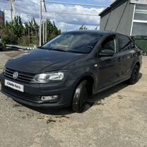 Volkswagen Polo 1.6 MT, 2016, 265 000 км, с пробегом, цена 550 000 руб.