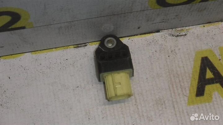 Датчик AIR BAG Toyota Camry XV40 2006-2011