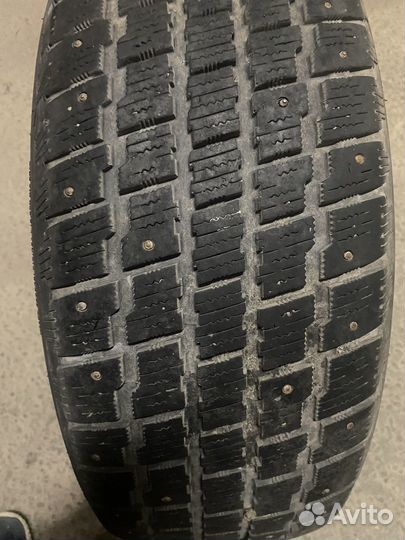 Cooper Weather-Master S/T 2 215/60 R17