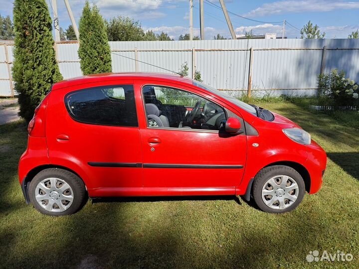 Peugeot 107 1.0 AMT, 2011, 169 477 км