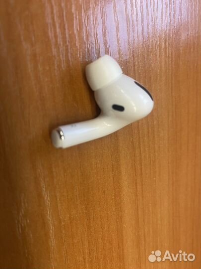 AirPods pro наушник правый