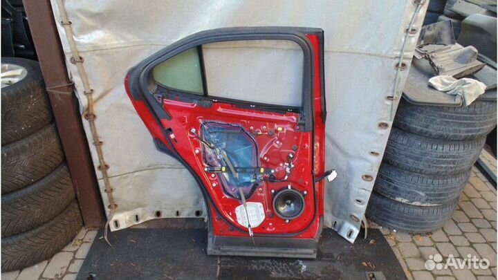 Lexus UX 2019 Дверь задняя левая