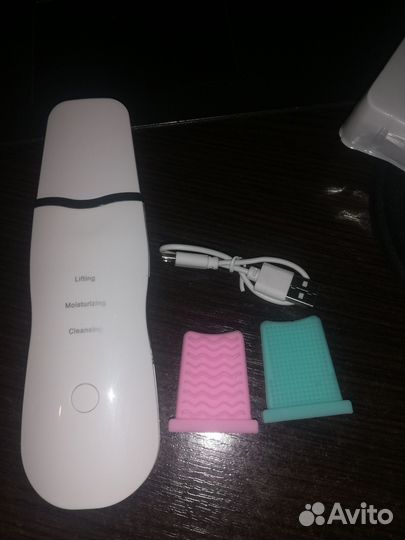 Аппарат для ультрозвуковой чистки лица