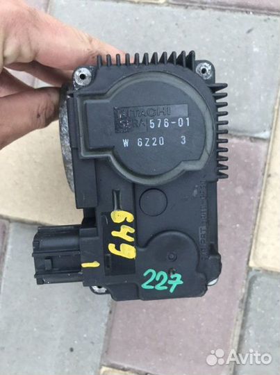 Дроссельная заслонка Nissan Teana 2.3