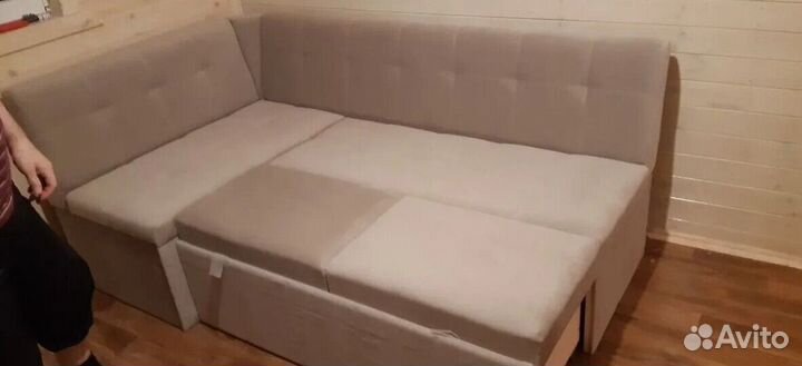 Диван кухонный новый в наличии