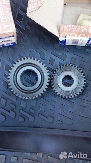 Шестерни кпп Ларгус. Рено