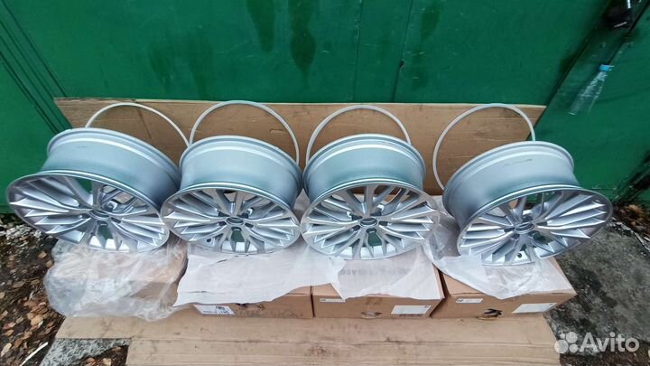 Диски литые R18 Toyota Camry XV70 - Новые Оригинал