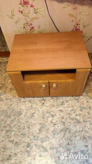 Тумба под телевизор