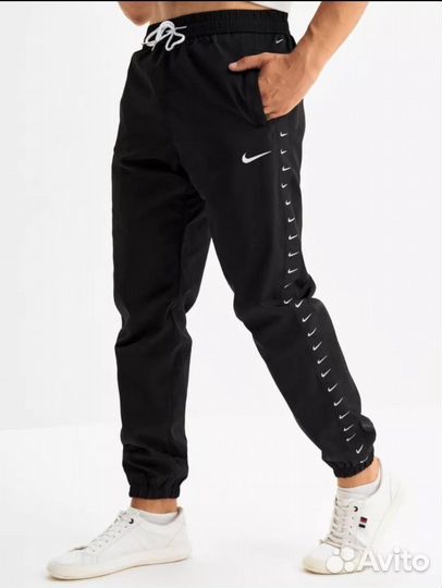 Спортивные штаны