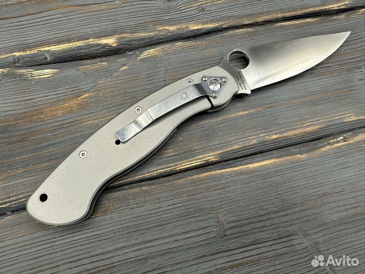 Нож складной Spyderco Military