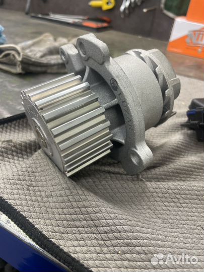 Помпа ваз 2110