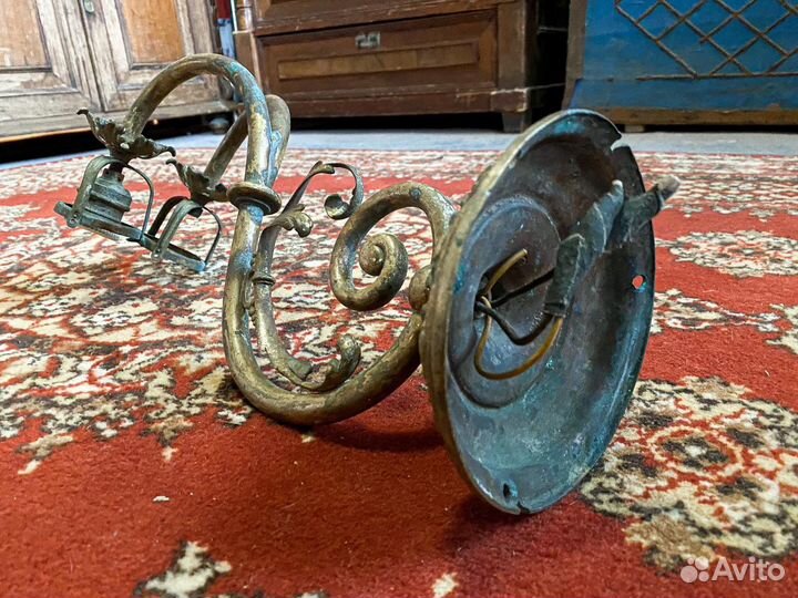 Светильник старинный насстенный