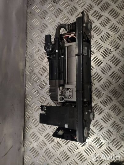 Компрессор пневмоподвески, Rolls-Royce Ghost 2016