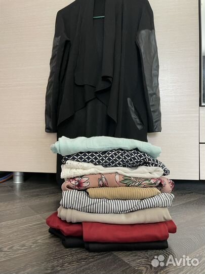 Пакет женских вещей с осенней курткой 42-46