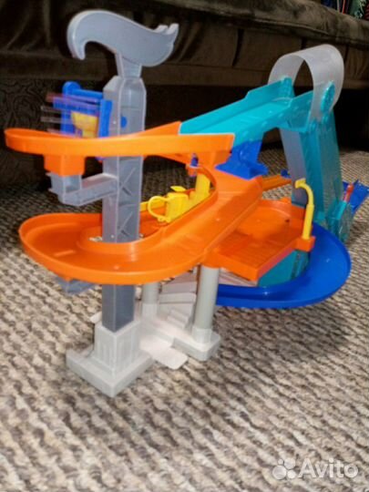 Трек Hot Wheels, автомойка