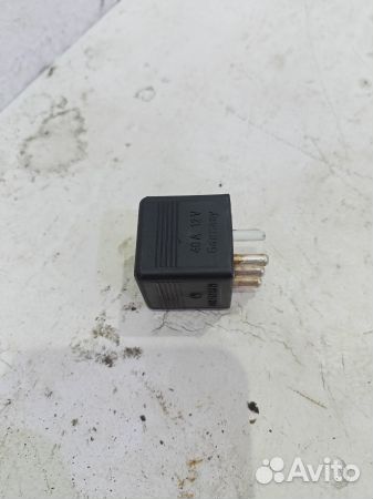 Реле Мерседес W124 E