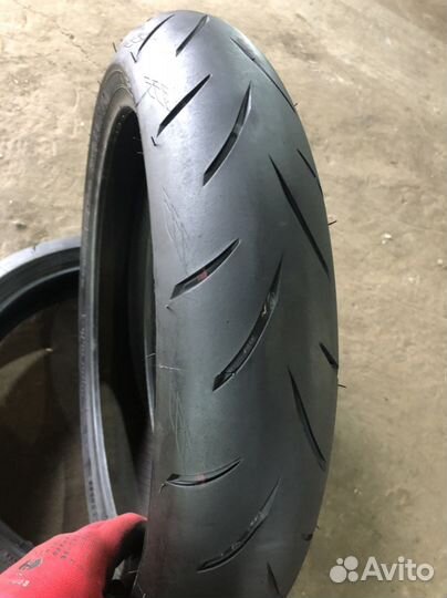 Мотошина 120 70 R17 Battlax Hypersport S21F