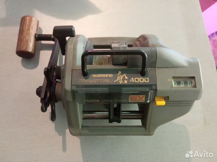 Мультипликаторная катушка Shimano