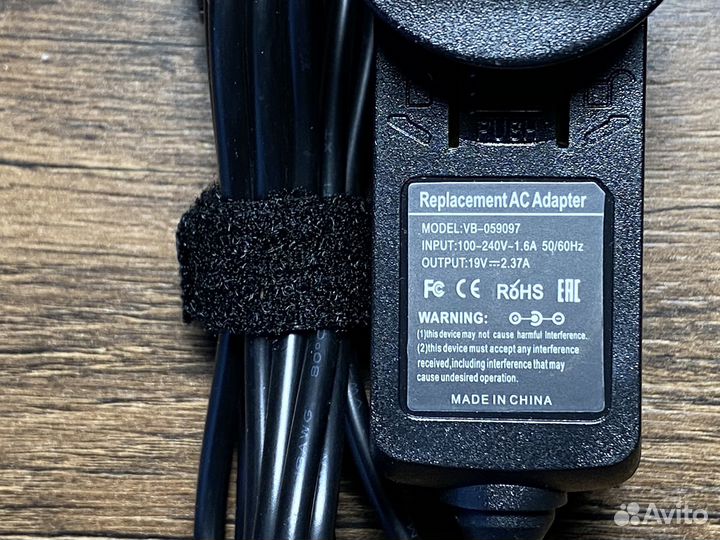 Зарядное для ноутбука Asus 19V 2.37A 4.0*1.35 45W