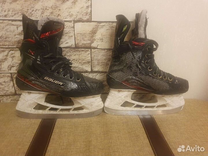 Коньки хоккейные bauer 2x