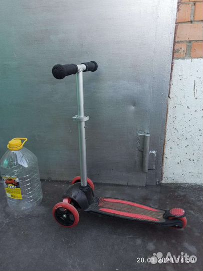 Детский самокат