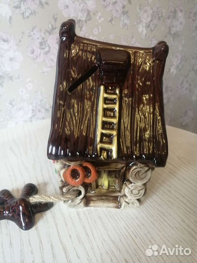 Копилка сувенир для дома