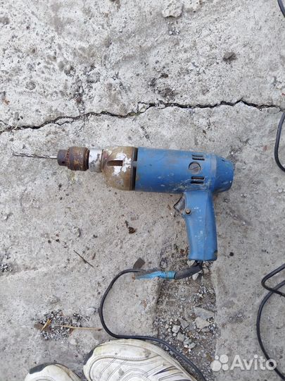 Дрель makita ушм