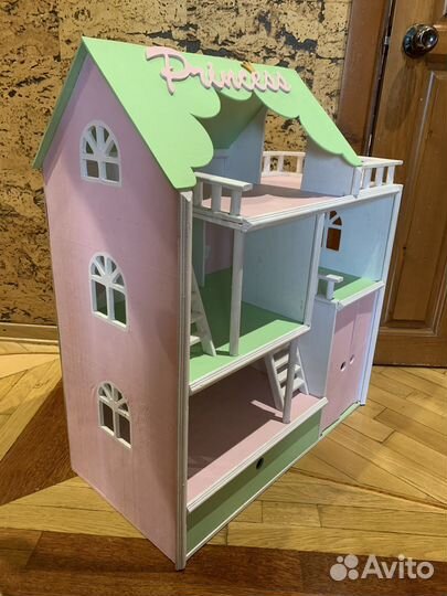 Домик кукольный