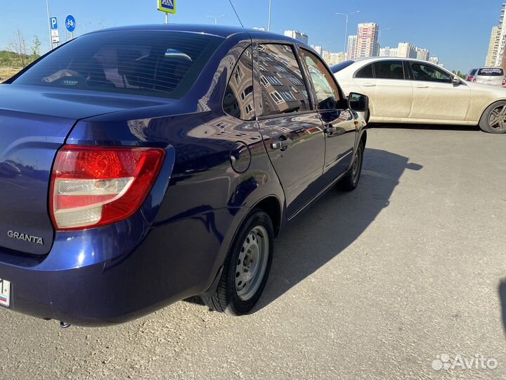 LADA Granta 1.6 AT, 2012, 130 000 км
