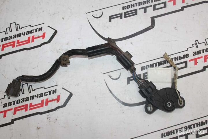 Селектор АКПП honda F18B F20B F23A H23A 28900PCJ01