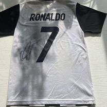 Футболка с автографом Ronaldo