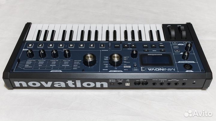 Novation MiniNova (новый)