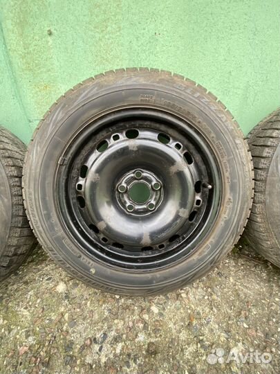 Колеса зимние 185/60 R15 Volksvagen Skoda